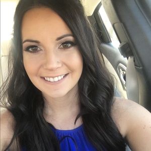 Meet your Posher, Michele